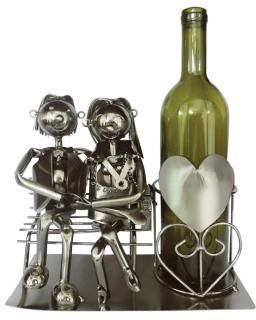 Kovový stojan na víno Milenci na lavičce